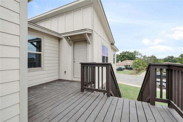 2200 Creekside LN D, Georgetown, TX 78626