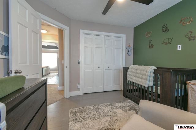 8933 Prairie Village Court, Lincoln, NE 68507