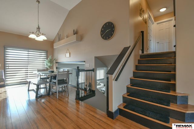 8933 Prairie Village Court, Lincoln, NE 68507