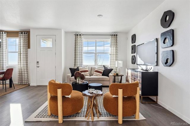 932 Logan Peak Way, Berthoud, CO 80513