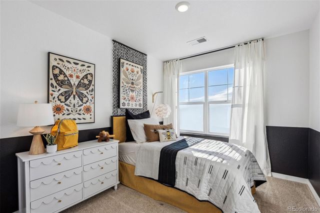 932 Logan Peak Way, Berthoud, CO 80513