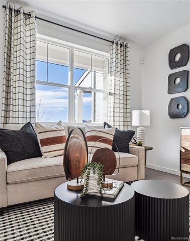 932 Logan Peak Way, Berthoud, CO 80513