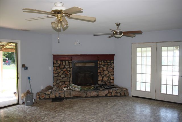 7572 N Highway 14, Yellville, AR 72687