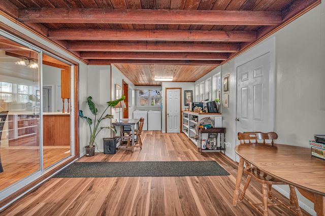 99 1st Street, Gainesville, MO 65655