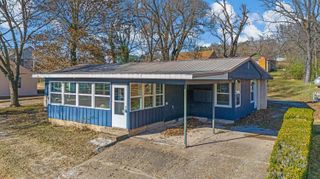 99 1st Street, Gainesville, MO 65655