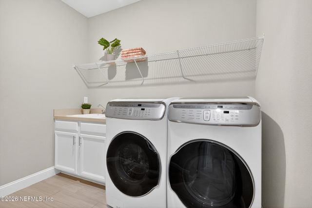 450 GLORIETA Drive, St. Augustine, FL 32095