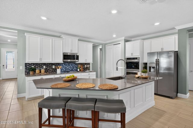 450 GLORIETA Drive, St. Augustine, FL 32095