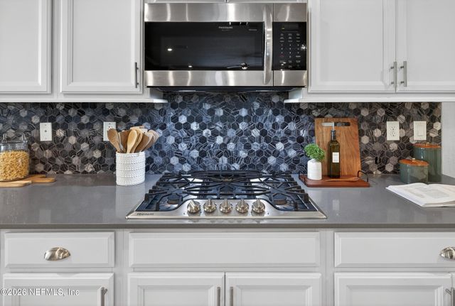 450 GLORIETA Drive, St. Augustine, FL 32095