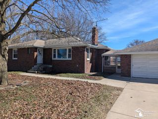 1954 Vivian Road, Frenchtown Twp, MI 48162