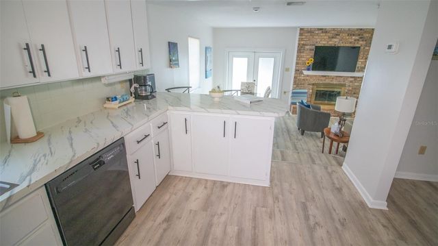 8443 LILLY LAKE ROAD, Melrose, FL 32666