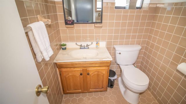 8443 LILLY LAKE ROAD, Melrose, FL 32666