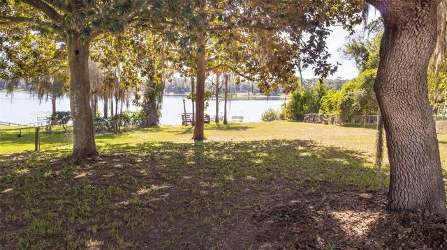 8443 LILLY LAKE ROAD, Melrose, FL 32666