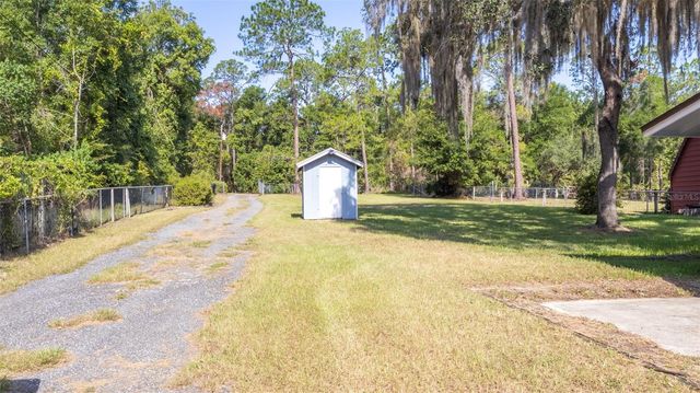 8443 LILLY LAKE ROAD, Melrose, FL 32666