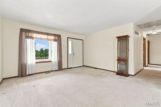3235 Rosedale Drive, Arnold, MO 63010