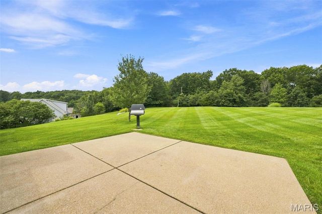 3235 Rosedale Drive, Arnold, MO 63010