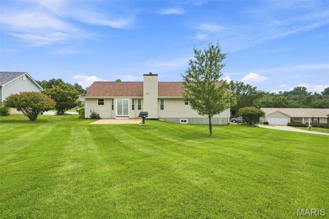 3235 Rosedale Drive, Arnold, MO 63010