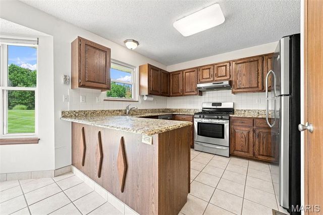 3235 Rosedale Drive, Arnold, MO 63010