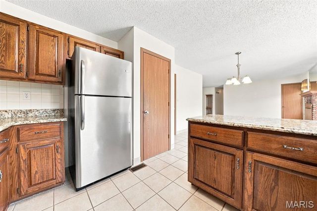 3235 Rosedale Drive, Arnold, MO 63010