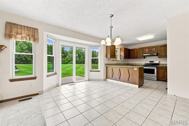 3235 Rosedale Drive, Arnold, MO 63010