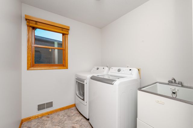 7848 Chippewa Street, Portage City, MI 49024