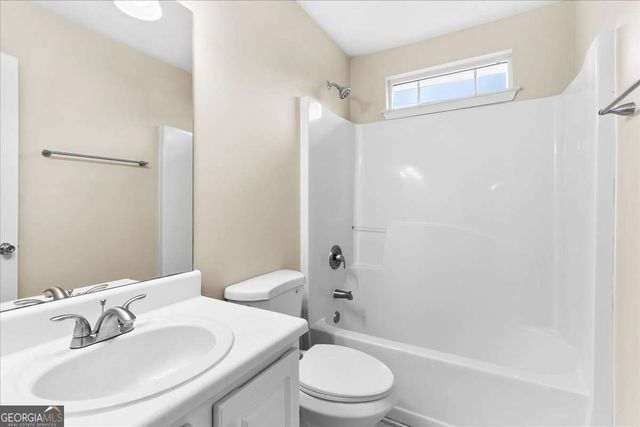 304 Shasta Lane, Mcdonough, GA 30253