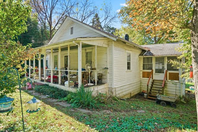 348 Old Tate Mill Road, Jasper, GA 30143