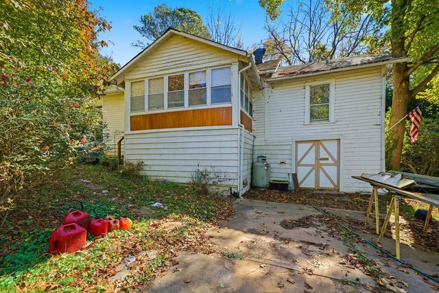 348 Old Tate Mill Road, Jasper, GA 30143