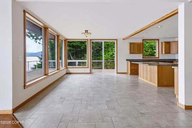 8516 S Tongass Highway, Ketchikan, AK 99901