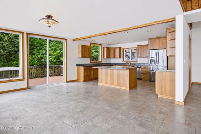 8516 S Tongass Highway, Ketchikan, AK 99901
