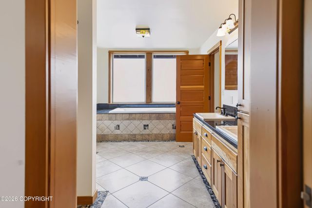 8516 S Tongass Highway, Ketchikan, AK 99901