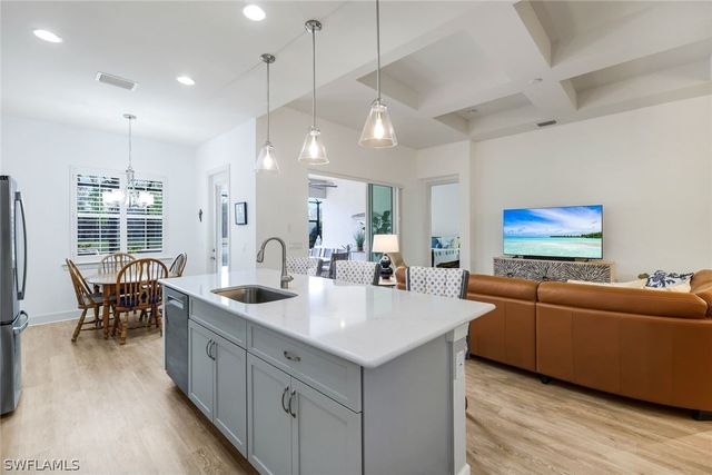 9065 Siesta Bay DR, Naples, FL 34120