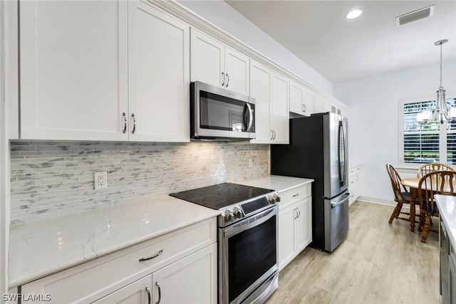 9065 Siesta Bay DR, Naples, FL 34120