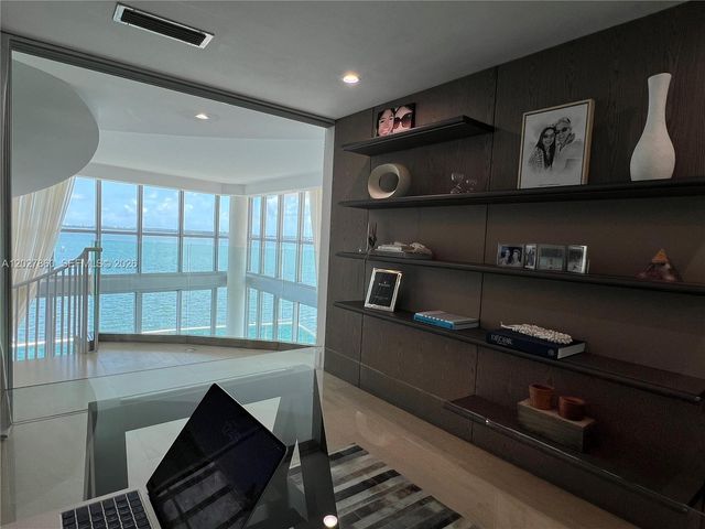 1331 Brickell Bay Dr BL-48, Miami, FL 33131