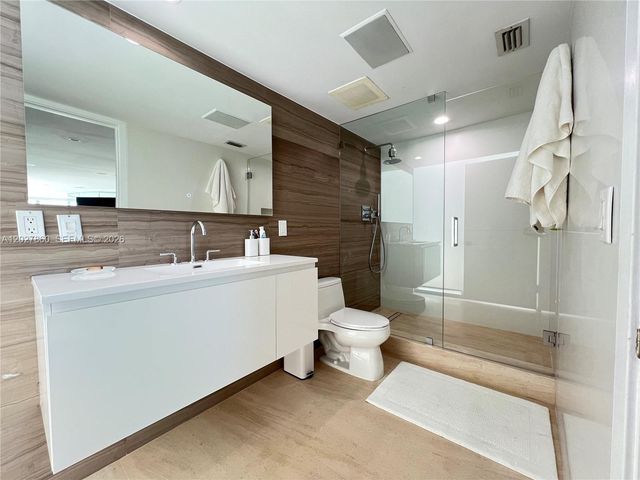 1331 Brickell Bay Dr BL-48, Miami, FL 33131