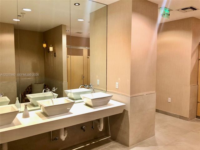 1331 Brickell Bay Dr BL-48, Miami, FL 33131