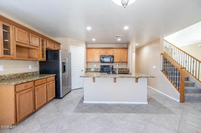 2668 E COWBOY COVE Trail, San Tan Valley, AZ 85143