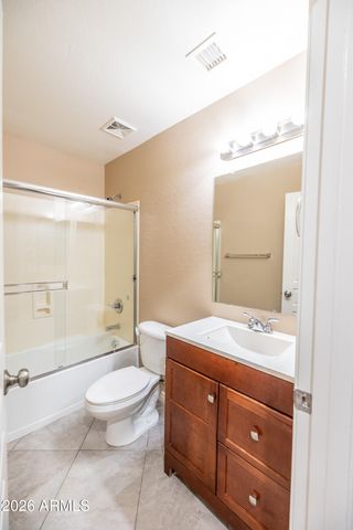 2668 E COWBOY COVE Trail, San Tan Valley, AZ 85143