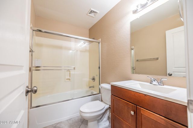 2668 E COWBOY COVE Trail, San Tan Valley, AZ 85143