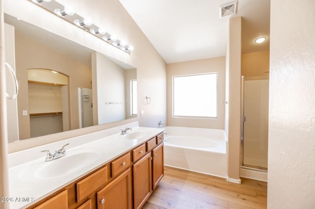 2668 E COWBOY COVE Trail, San Tan Valley, AZ 85143