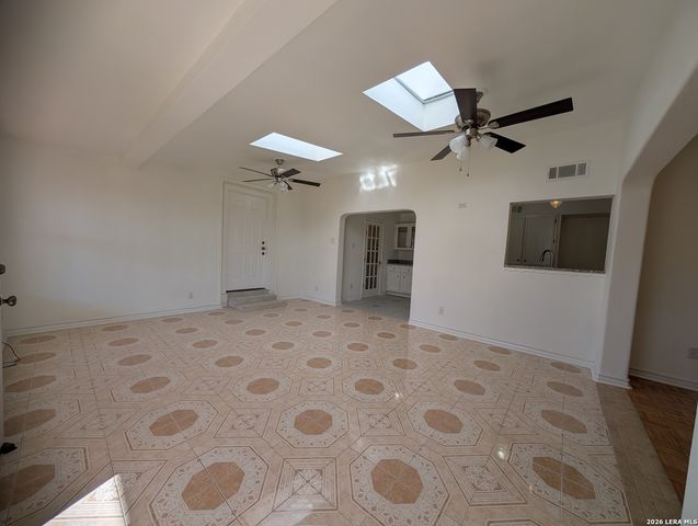 4401 SHAKERTOWN, San Antonio, TX 78238