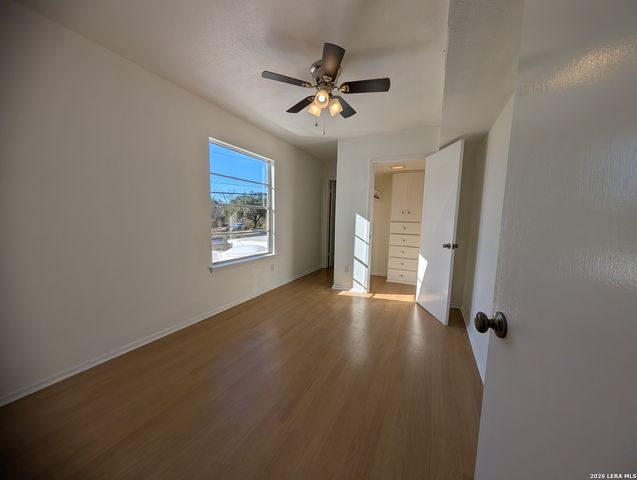 4401 SHAKERTOWN, San Antonio, TX 78238