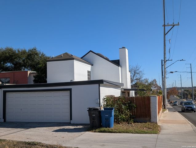 4401 SHAKERTOWN, San Antonio, TX 78238