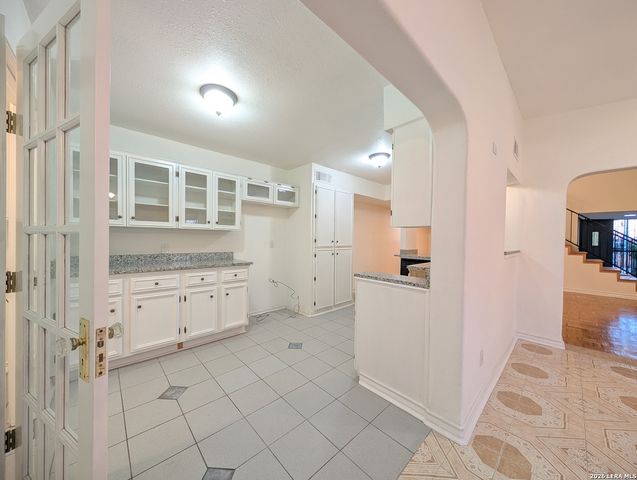 4401 SHAKERTOWN, San Antonio, TX 78238