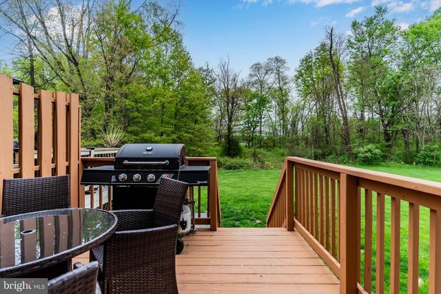 153 MAPLETON BLVD, Harrisburg, PA 17112