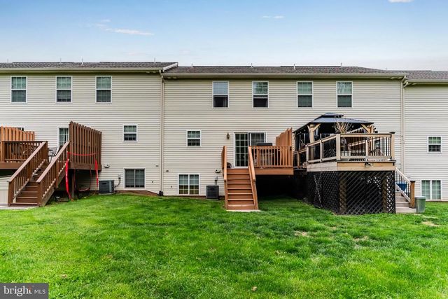 153 MAPLETON BLVD, Harrisburg, PA 17112