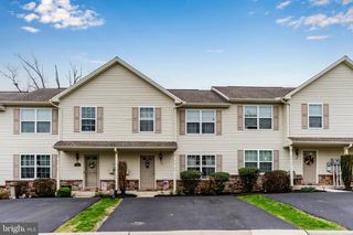 153 MAPLETON BLVD, Harrisburg, PA 17112