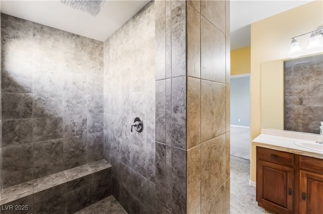 11243 Filmore Heights Court, Las Vegas, NV 89135