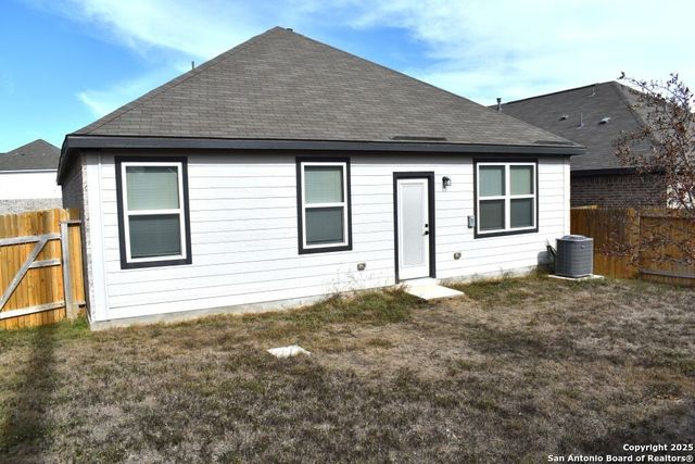 9210 Espadrille Run, Converse, TX 78109