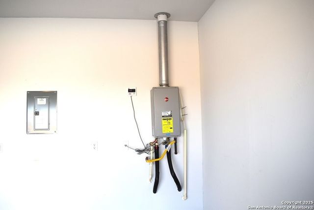 9210 Espadrille Run, Converse, TX 78109