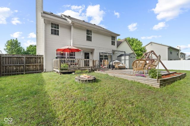 4709 Oakton Way, Greenwood, IN 46143